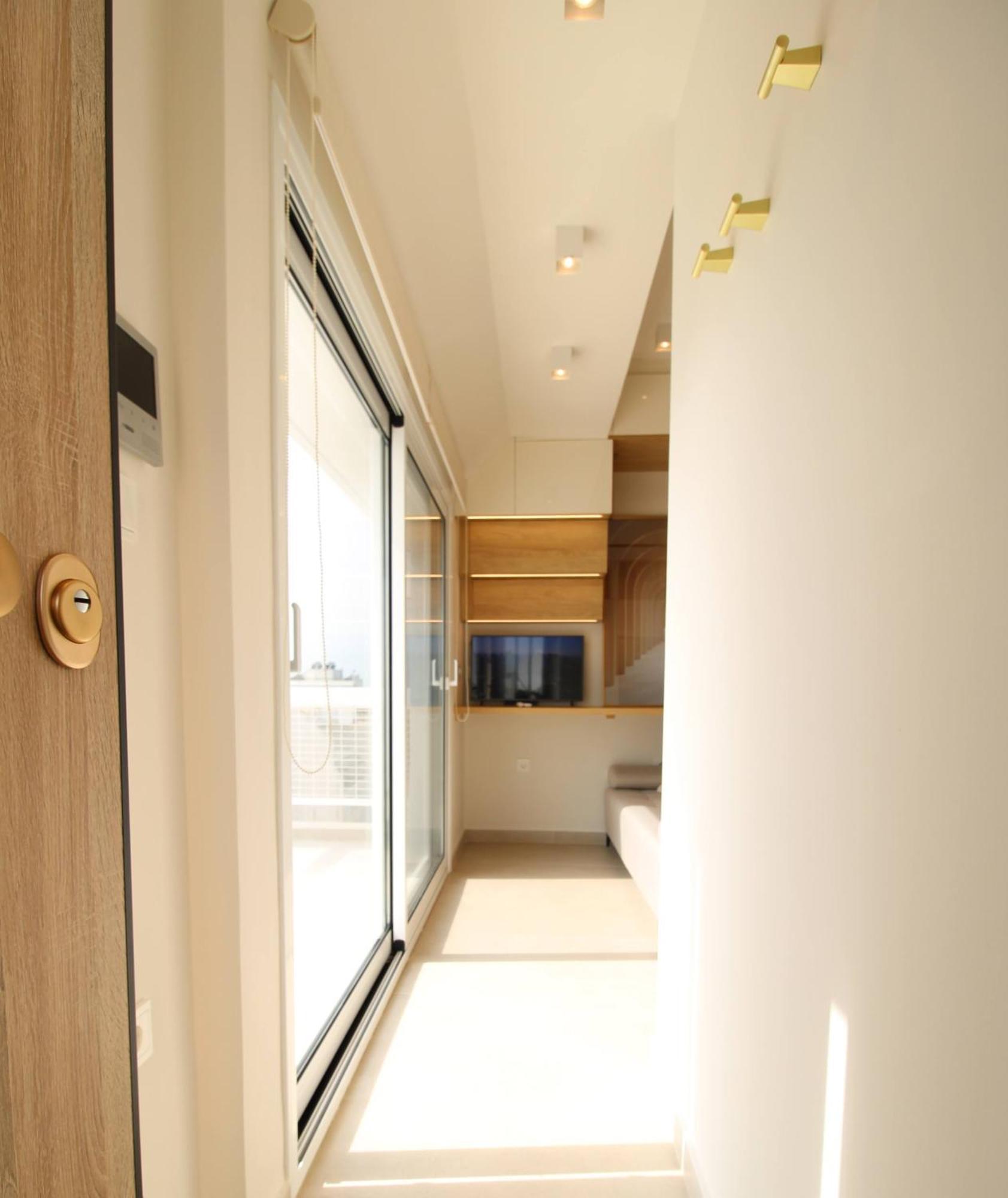 Beautiful And Cosy Rooftop Studio - Fantastic View, Next To Athens Tower Экстерьер фото